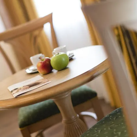 Hotel Oswald 4*