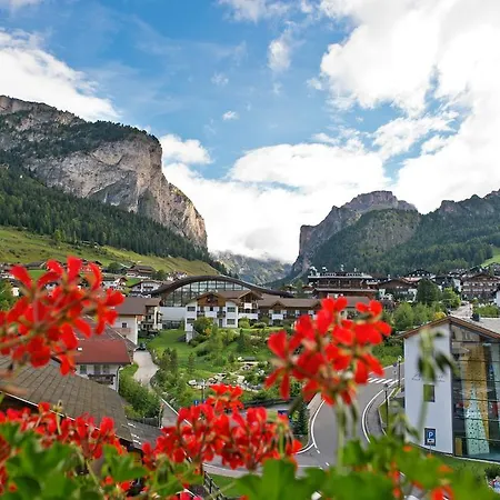 Oswald 4* Selva di Val Gardena