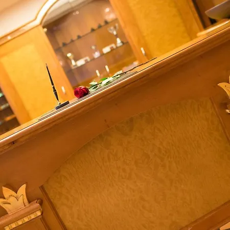 Oswald Hotel 4*